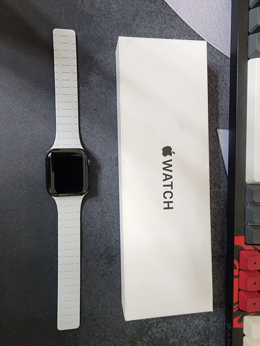 Appla watch se 2