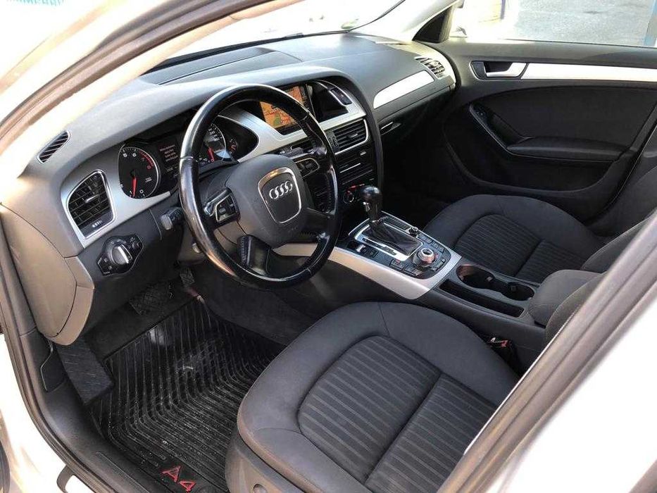 AUDI A4 2010 — imagine 10