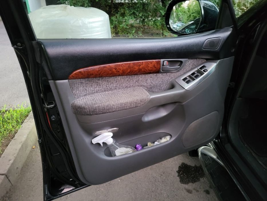 Продам Toyota Land cruiser prado