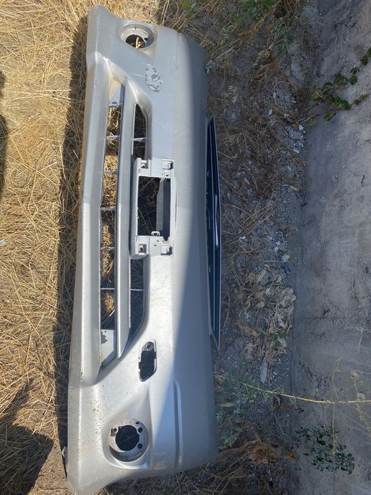 На естима бампер