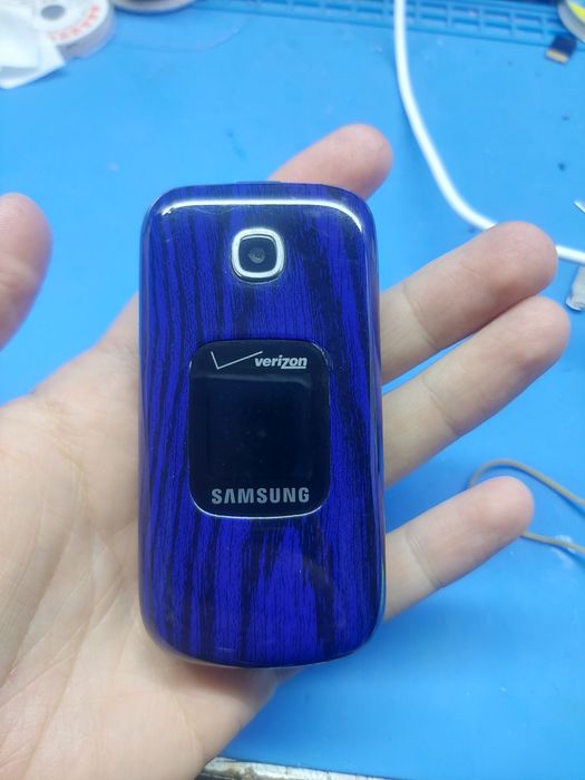 Samsung  gusto 3