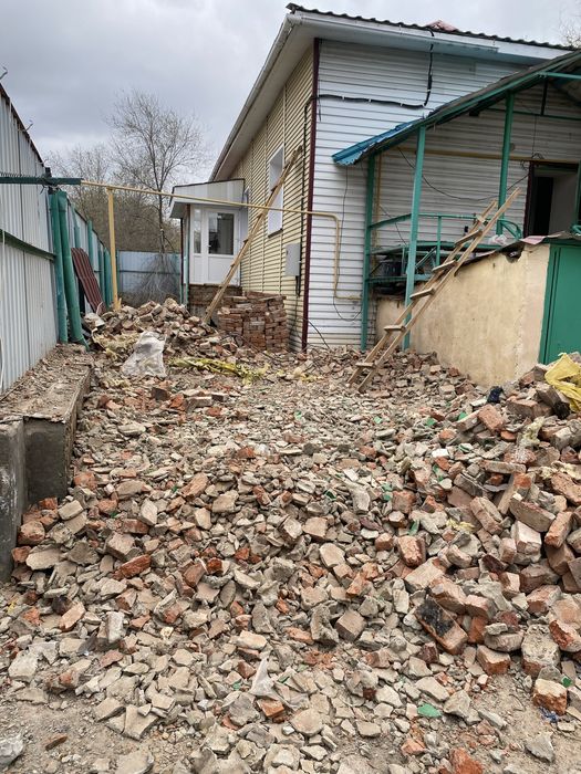 Строительный бут.