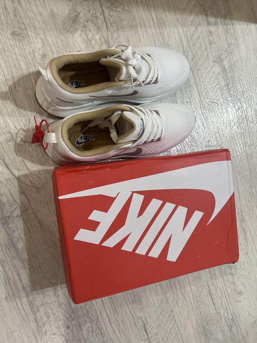 Кроссовки NIKE ZOOMX оригинал