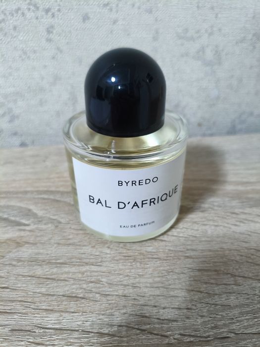 Продам духи женские BYREDO