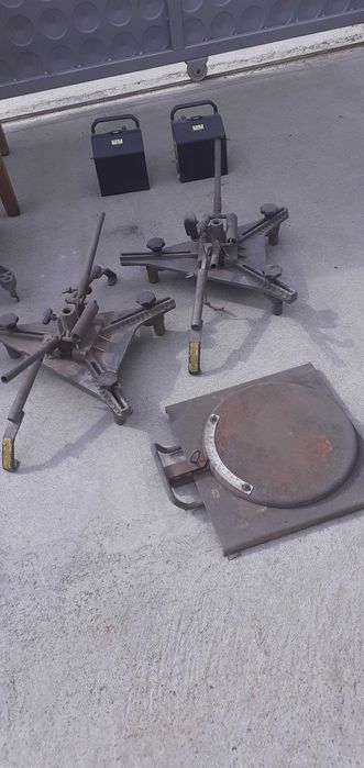 Стенд преден и заден мост