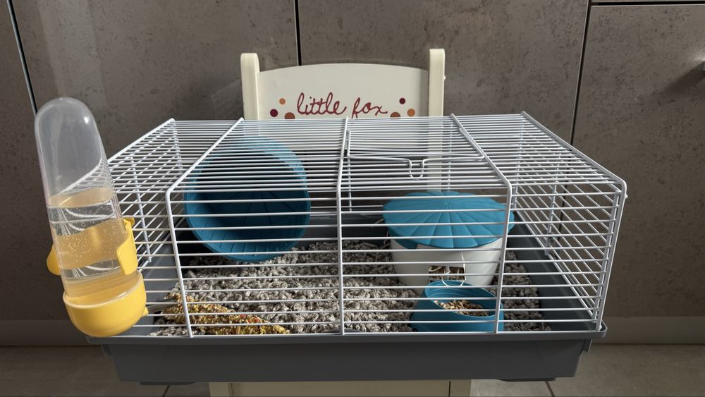 Vand hamster cu cusca