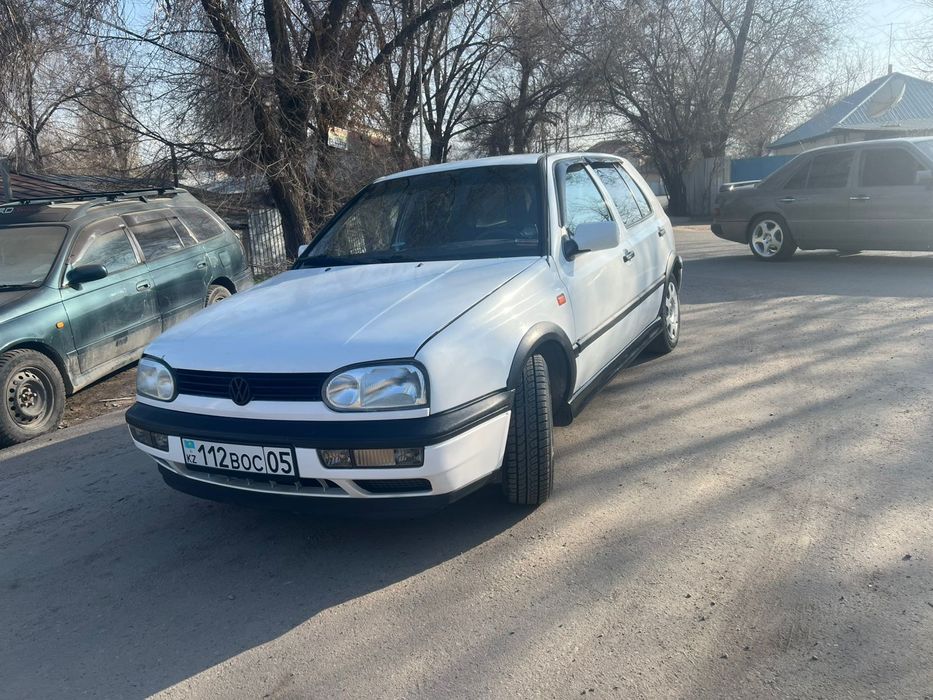 Гольф 3 1992 1,8 автомат
