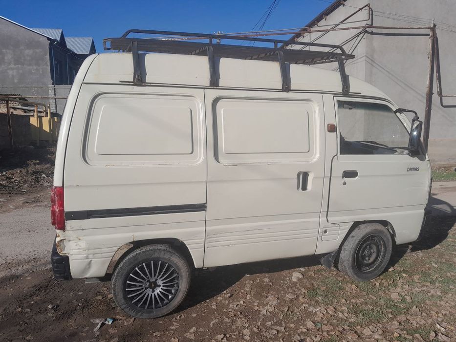 Дамас  в хорошем состоянии