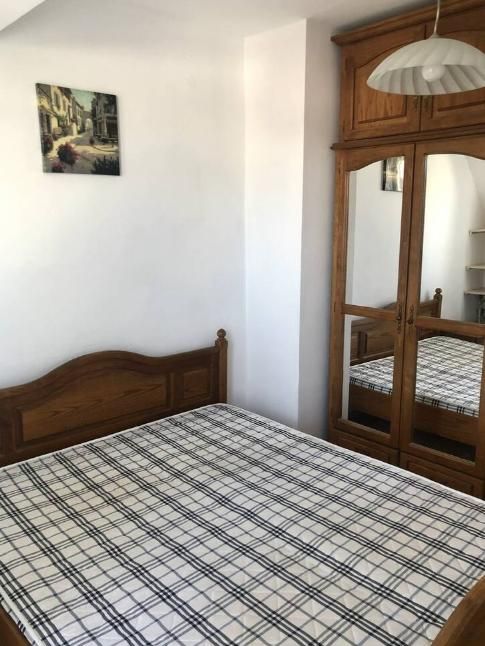 Дава се под наем Двустаен апартамент в Пловдив, Кършияка - 60 кв.м за 300 € - Снимка #3