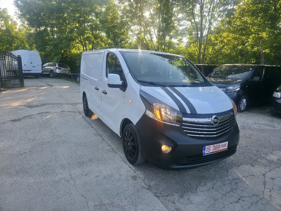 opel vivaro