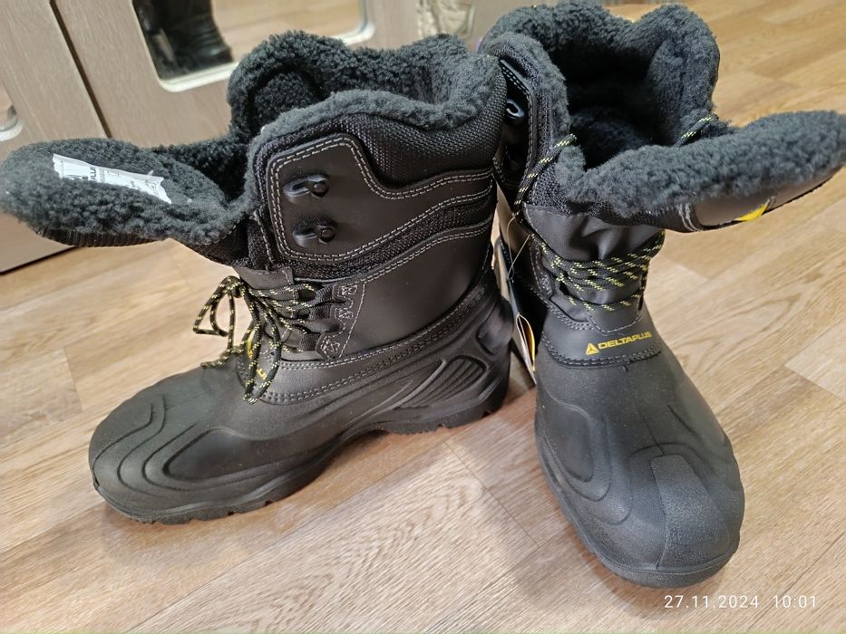Продам ботинки рабочие зимние Новые фирмы Deltaplus