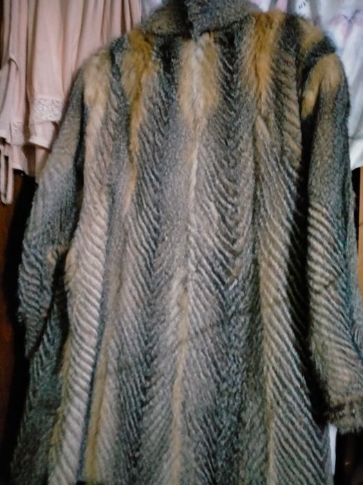Продам шубу натуральная