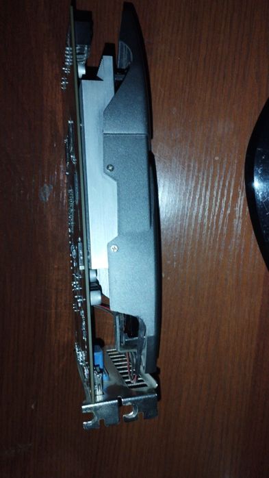Video karta gtx 680 2 gb