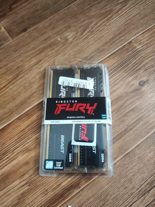 продам оперативную память HyperX Fury 2x8Gb DDR4 3200MHz
