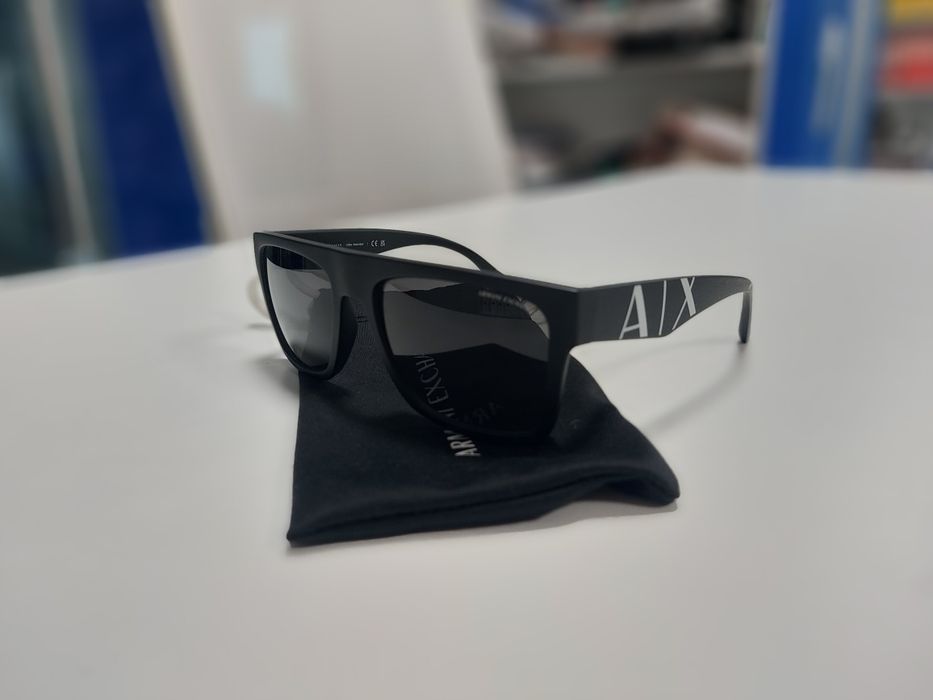 Мъжки слънчеви очила Armani Exchange