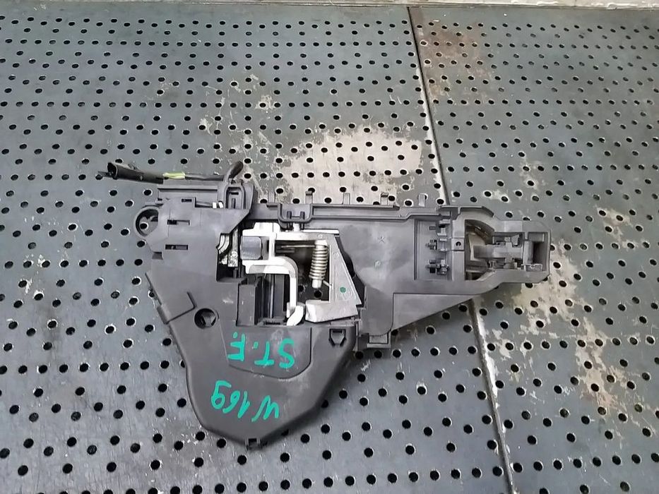 Maner usa stanga fata mercedes b class w245 a1697600334