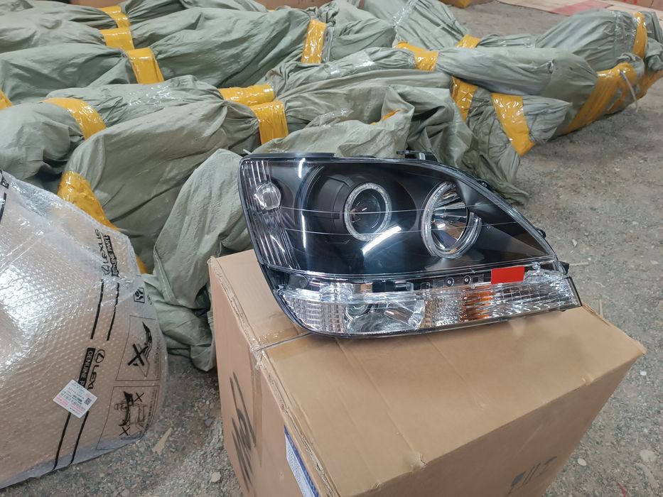 Фары передние Лексус РХ 300/Lexus RX300