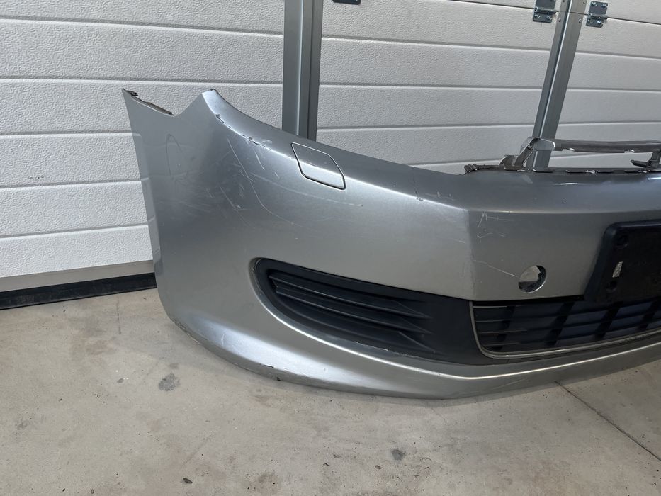 Bara față Volkswagen Golf 6