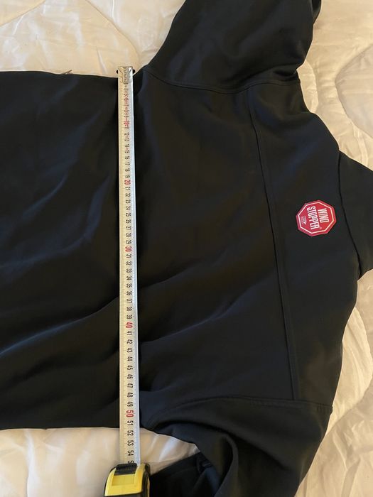 Wind stopper- чудна дрешка, но малка