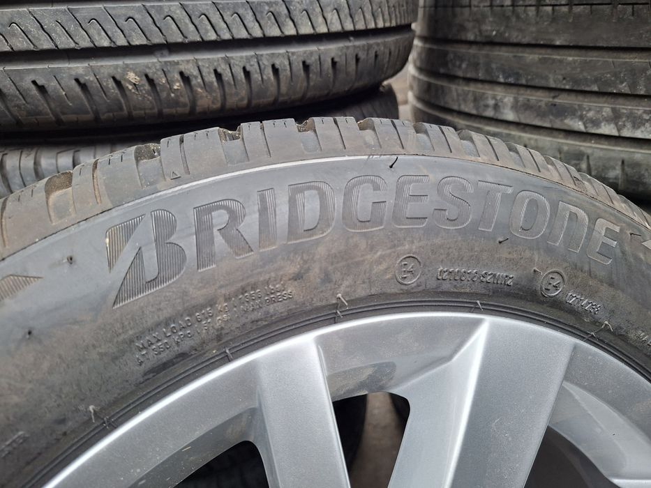 4бр. Чисто Нови 205/55/16 Bridgestone Blizzak LM 005