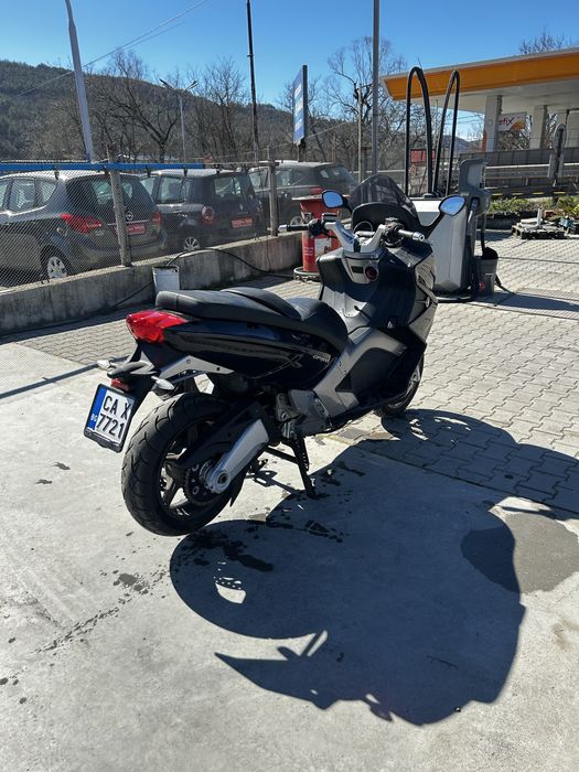 Скутер Gilеra GP 800