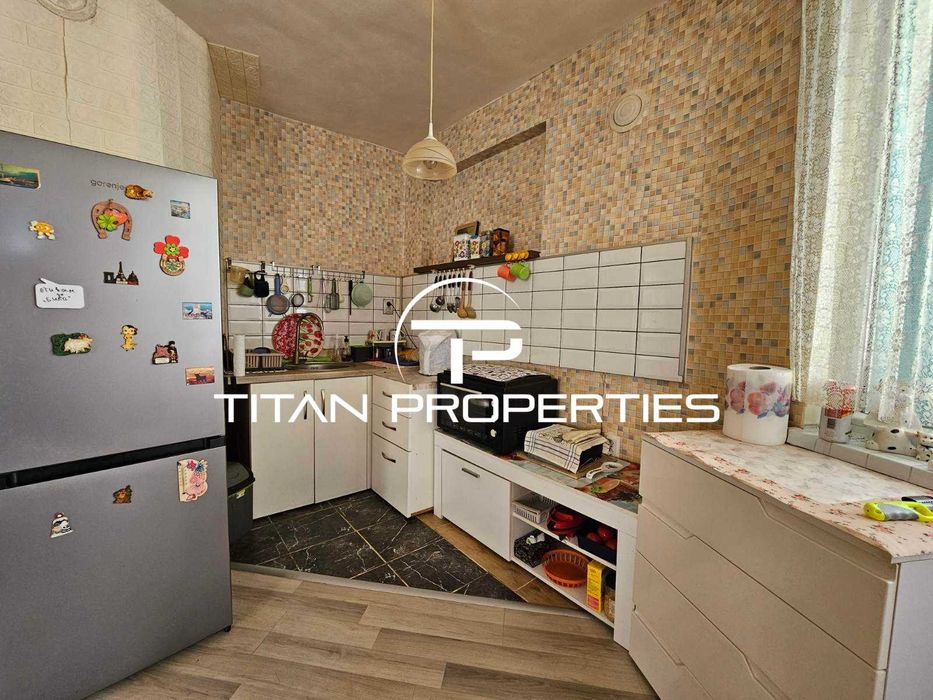 Продава се Двустаен апартамент в Варна, Аспарухово - 60 кв.м за 1500 €/кв.м - Снимка #2