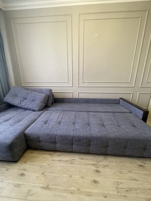Продам диван 3,2 метра