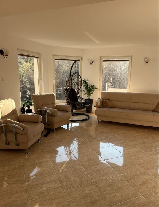 Casa cu curte mare in Barnova