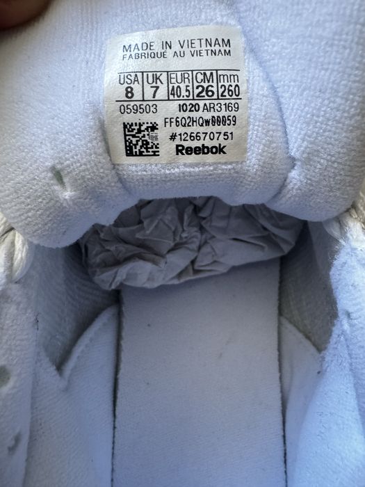 Adidasi Reebok noi bărbați - mărimea 40,5 / 26 cm.