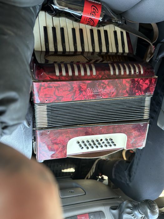 Акордеон weltmeister