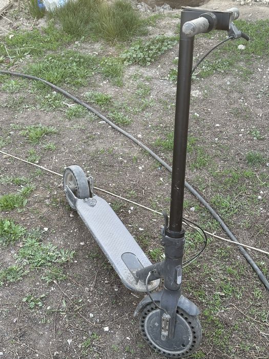 Электросамокат xioami mi essential