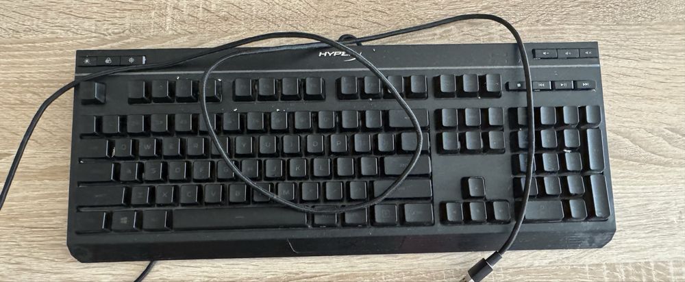 Клавиатура Hyper X Alloy core RGB