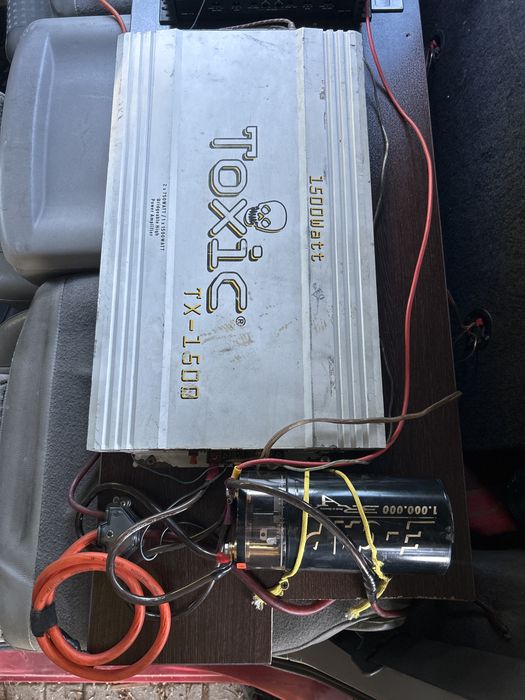Jbl bass kasa s amplifier