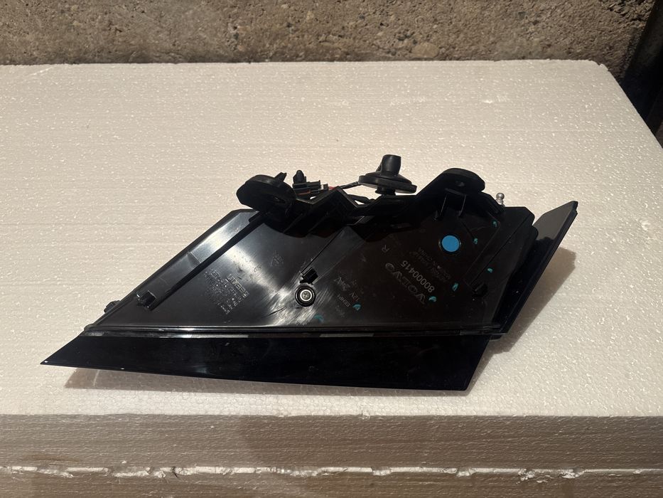 Стоп за Volvo EX30