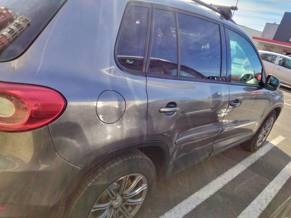 VOLKSWAGEN Tiguan 2009 — imagine 3