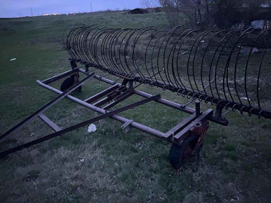 Сенокосилка и грабли