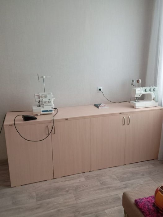 Продам стол для шитья