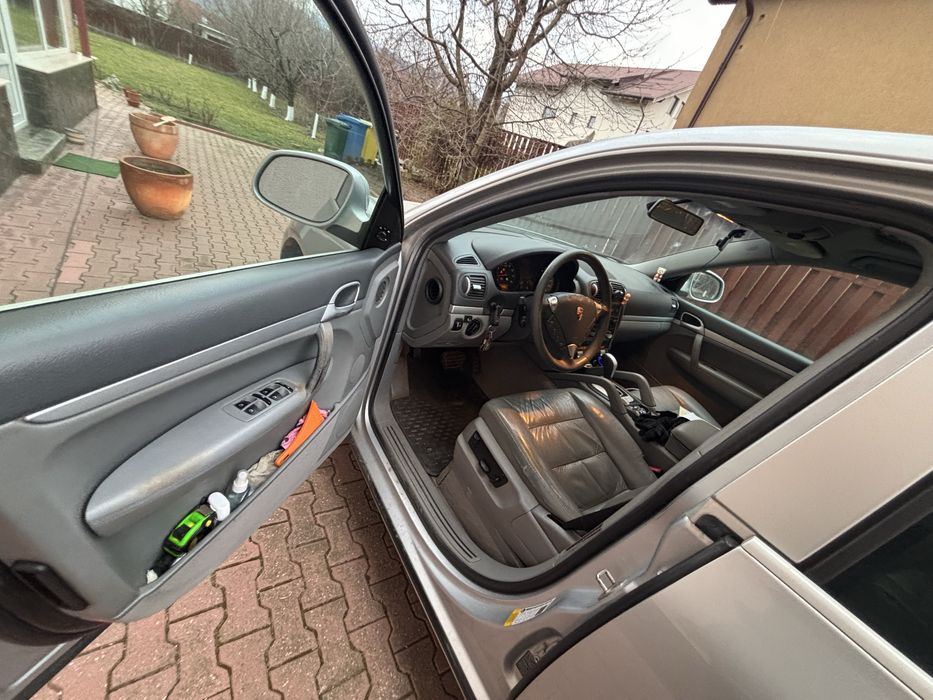 Porche  Cayenne 3.2 + GPL