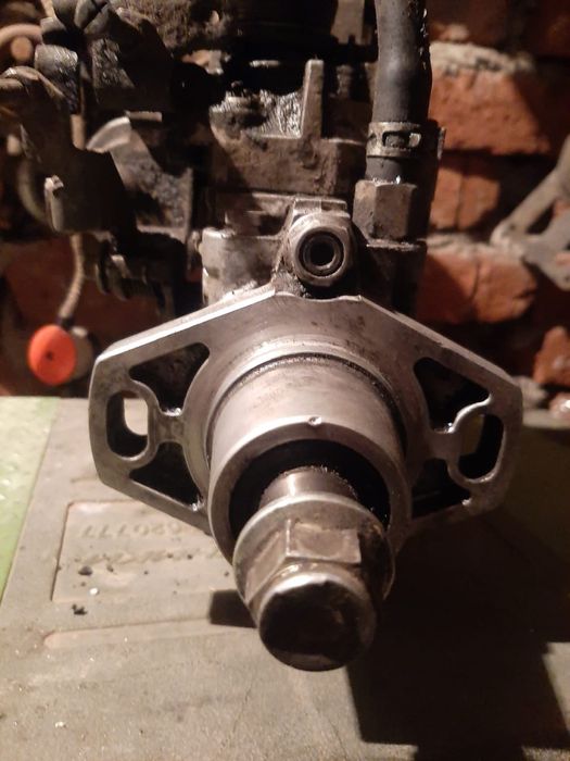 Топливный насос Митсубиси 4Д 56