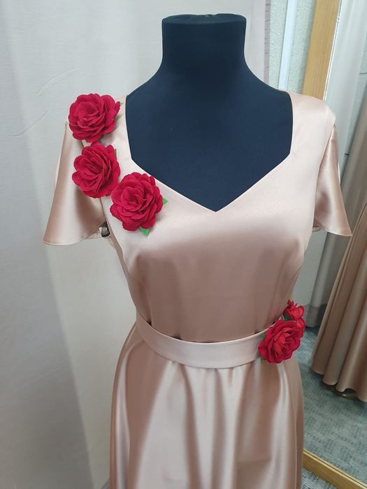 Rochie din tafta elastica