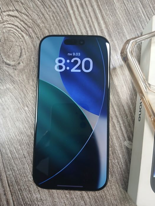 Iphone 16 PRO  / 256GB / 100%  Батерия