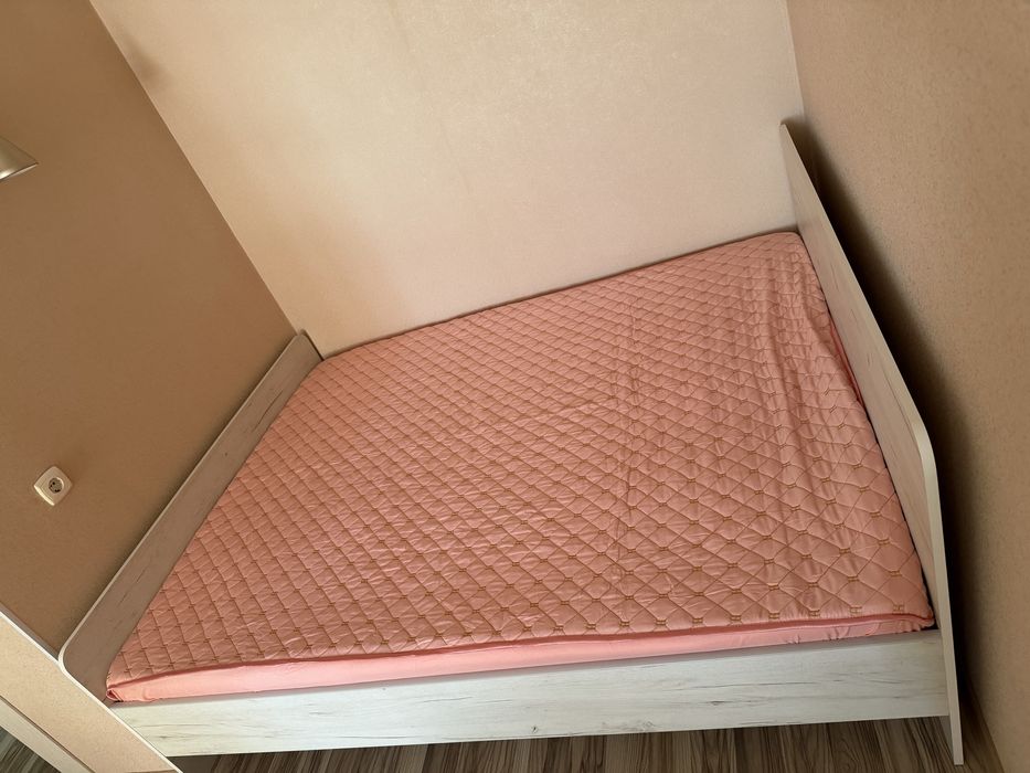 Кровать 150*200 новая