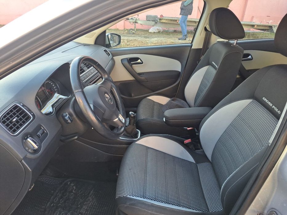 Volkswagen Polo Cross 1.6 TDI Clima
