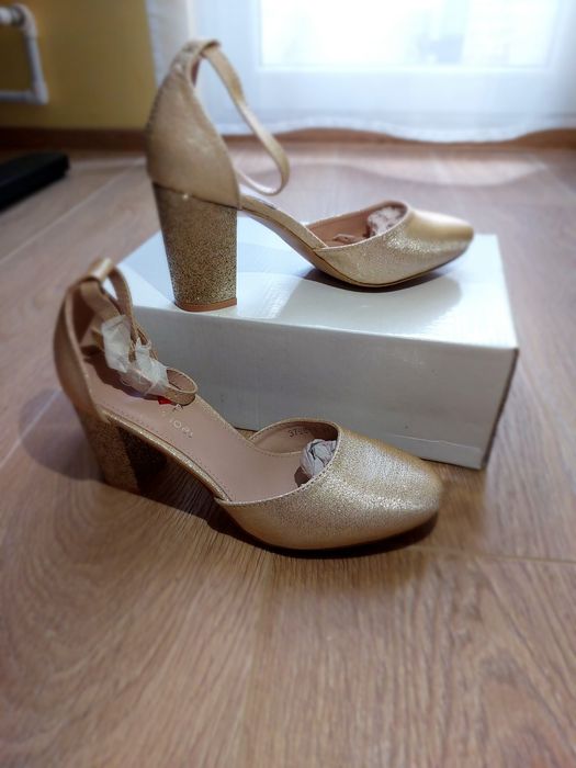 Pantofi eleganți nr 37