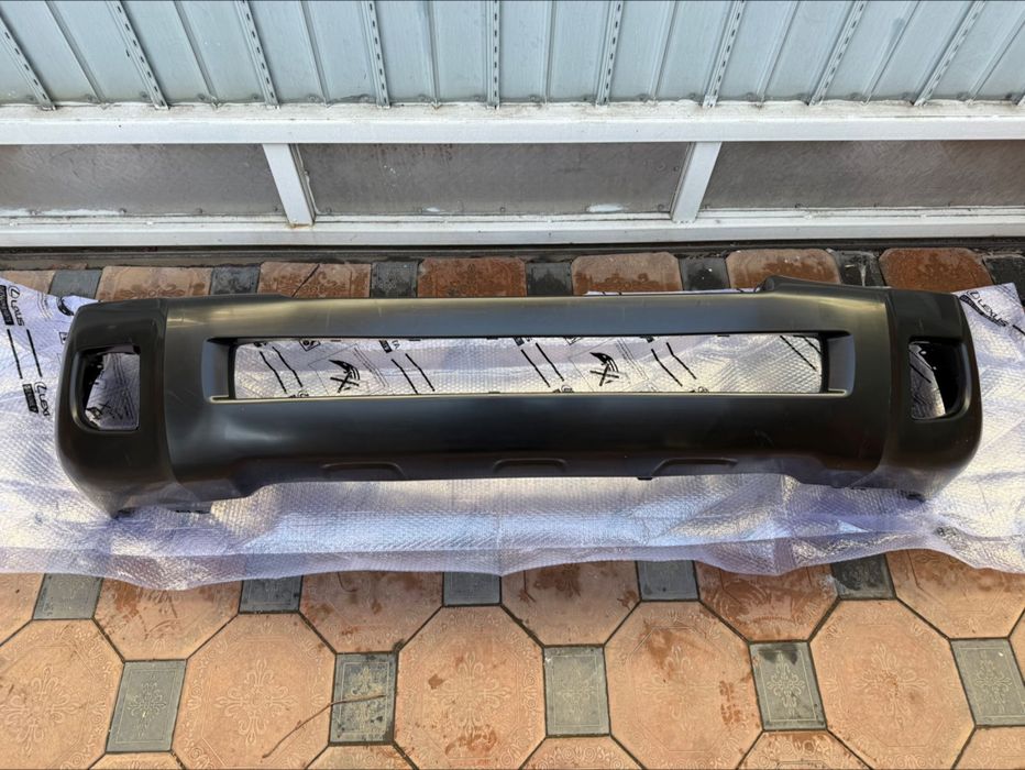 Бампер передний Land Cruiser 200