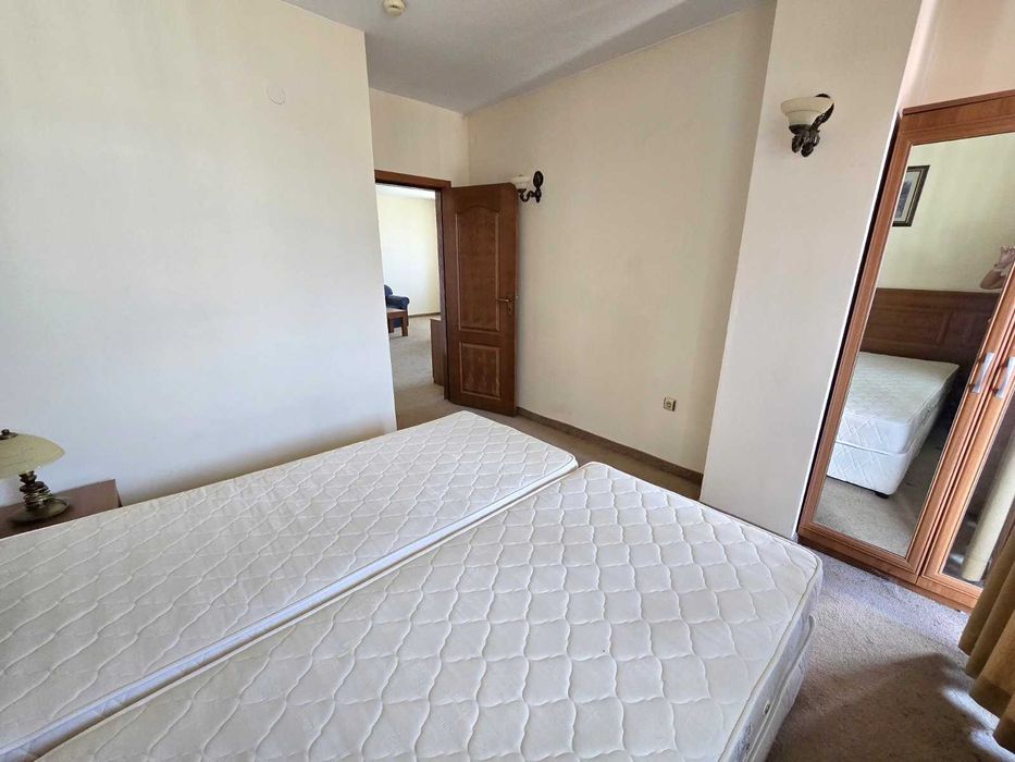 Тристаен апартамент за продажба на 100 метра от Кемпински, Банско