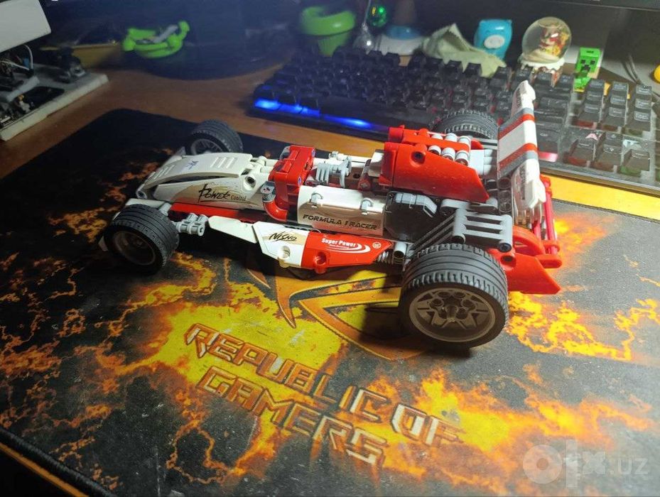 Lego technic, pull back, Болид Формулы 1