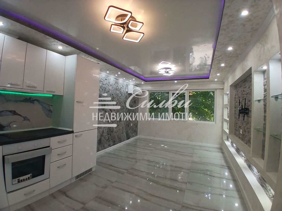 Тристаен ЛУКСОЗЕН апартамент – кв. Добруджански!