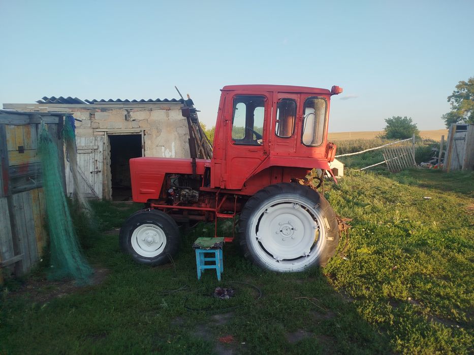 Продам трактор т25