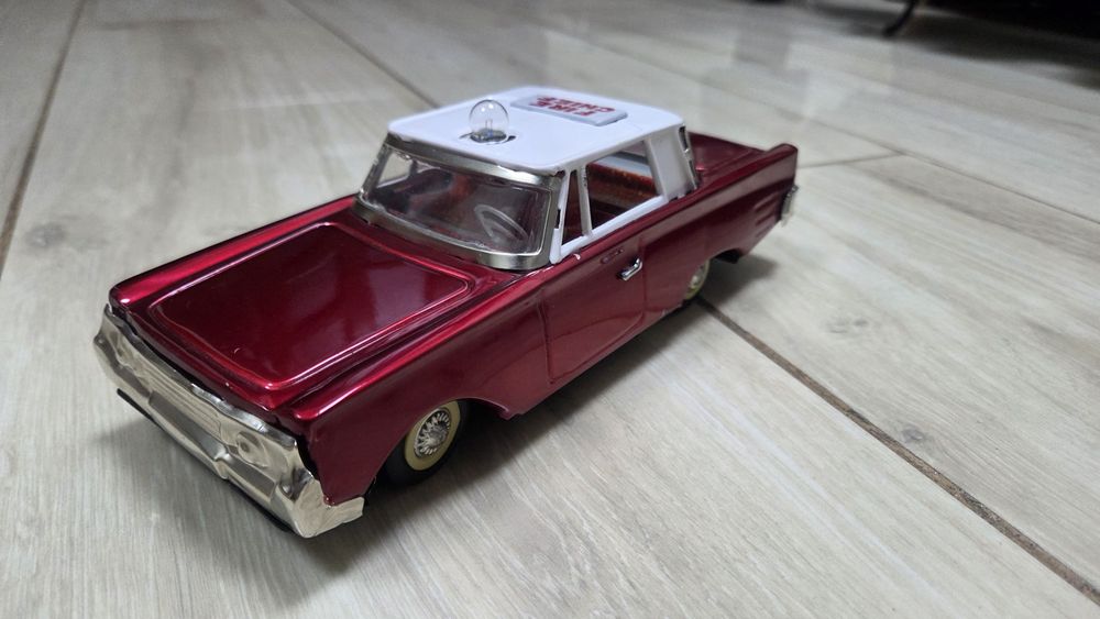 Jucărie veche China ME 702